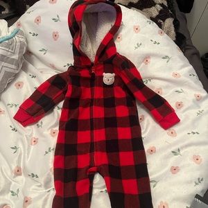 Carter’s jumpsuit 9 months